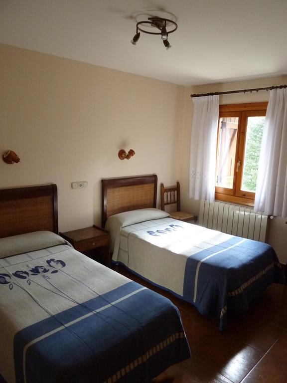 Apartahotel Faure Sallent de Gállego Exteriör bild
